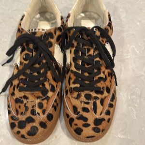 Dolce Vita leopard print sneakers